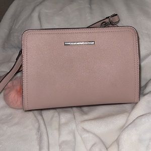 Steve Madden Light Pink Crossbody